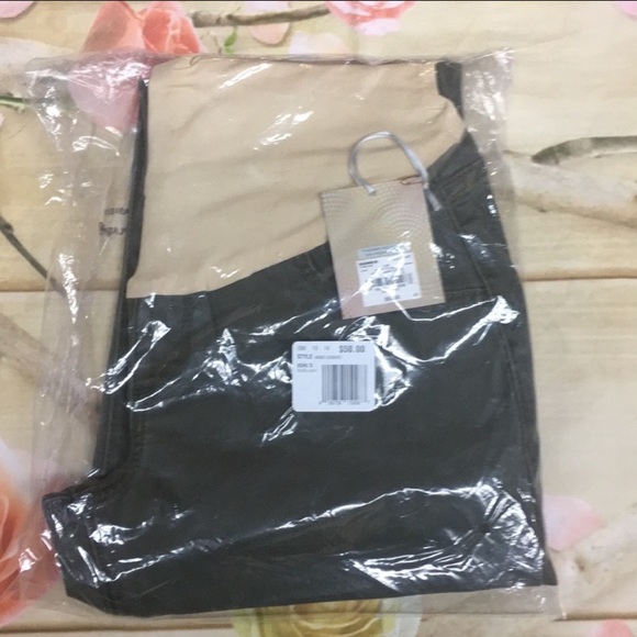 A:glow Maternity full panel skinny twill Capris - Picture 3 of 5